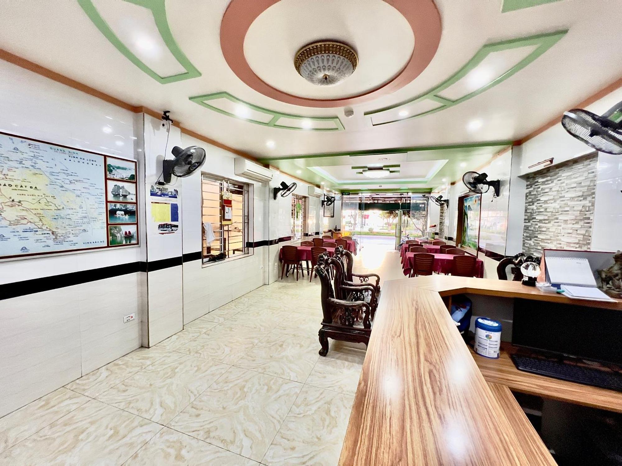 Manh Vuong Hotel Catba Dong Khe Sau Exterior photo