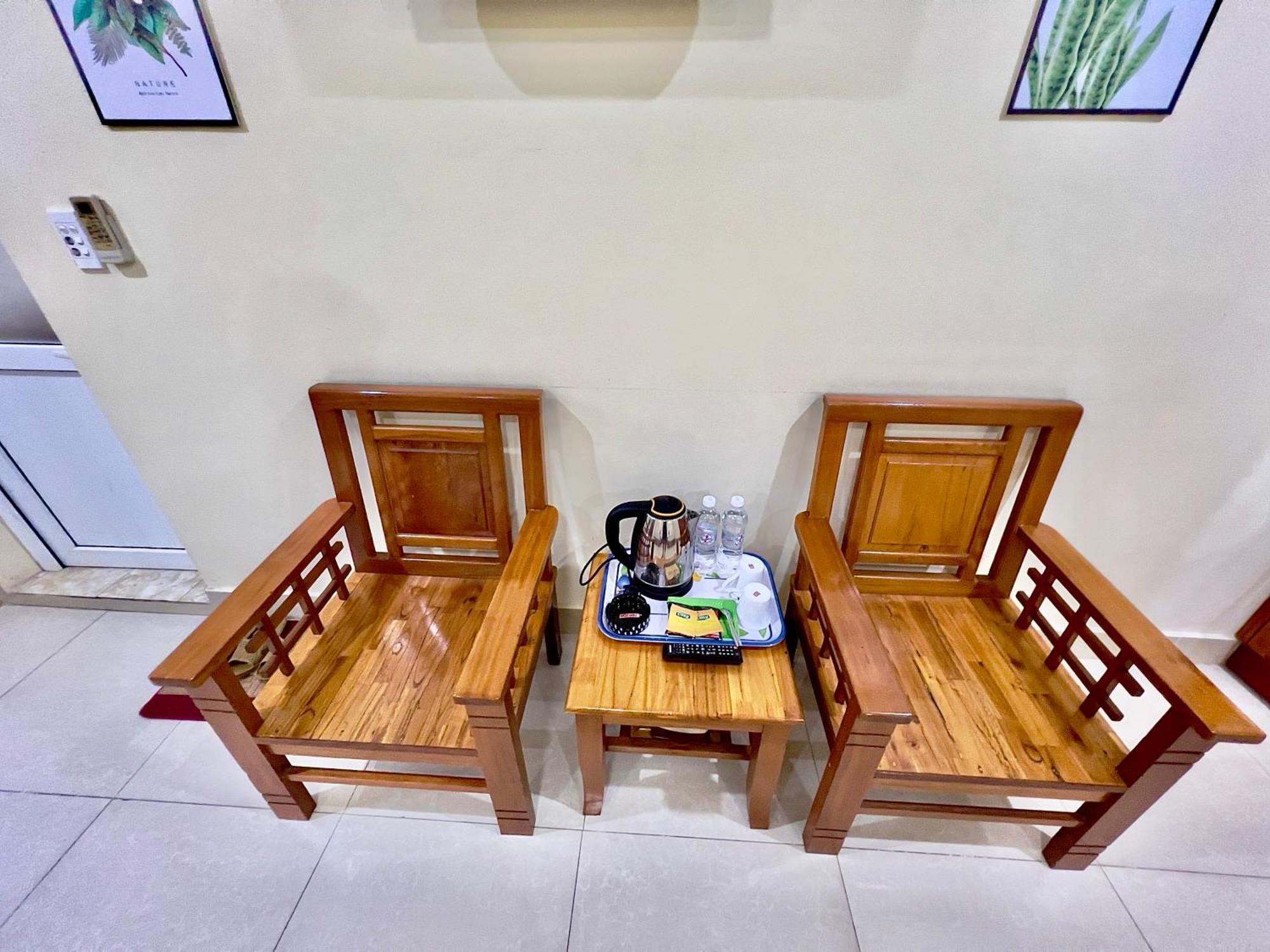 Manh Vuong Hotel Catba Dong Khe Sau Exterior photo