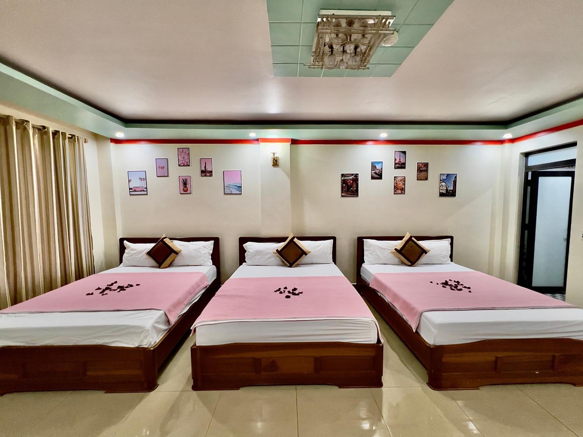 Manh Vuong Hotel Catba Dong Khe Sau Exterior photo